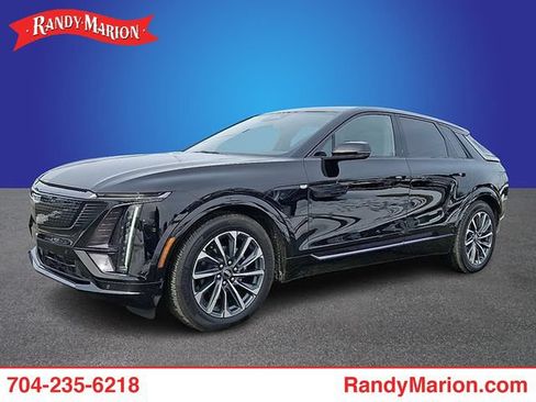 Used 2026 Cadillac Lyriq Sport RWD image 1