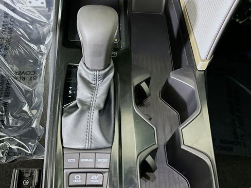 Used 2025 Toyota Camry SE w/ Multimedia Upgrade Package FWD image 21