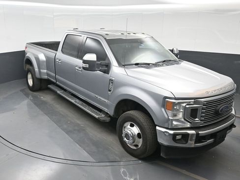 Used 2021 Ford F350 Lariat w/ Lariat Value Package image 24