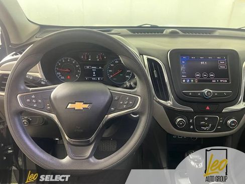 Used 2021 Chevrolet Equinox LS w/ LS Convenience Package AWD/4WD image 14
