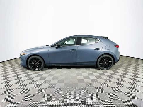 New 2026 MAZDA MAZDA3 Hatchback w/Premium Plus Pkg image 5