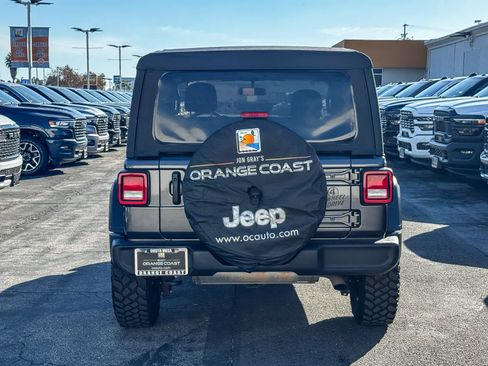 Used 2023 Jeep Wrangler Willys image 4