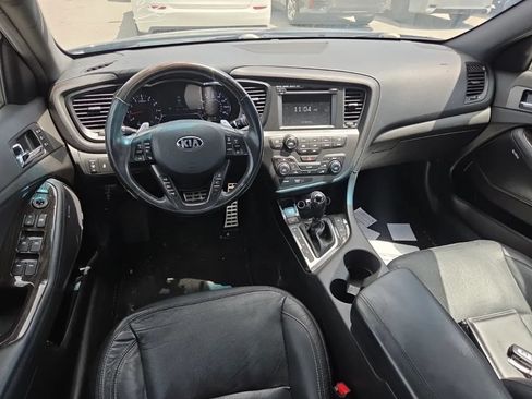Used 2013 Kia Optima SX w/ Chrome Limited Pkg FWD image 8