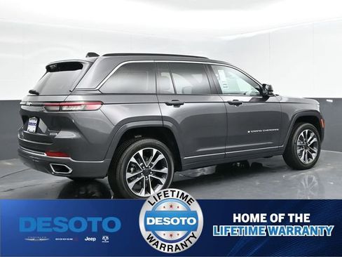 New 2025 Jeep Grand Cherokee Overland w/ Adv Protech Group III AWD/4WD image 8
