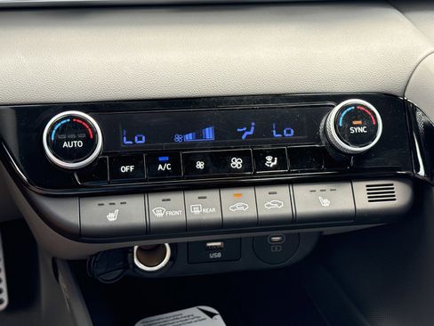 New 2026 Hyundai Elantra SEL Sport FWD image 24