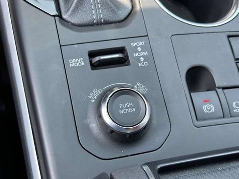 Certified 2023 Toyota Highlander XSE AWD/4WD image 40