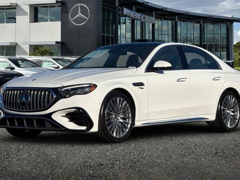New 2026 Mercedes-Benz E 53 AMG e 4MATIC Sedan image 8