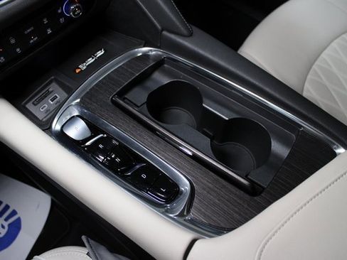 Used 2023 Buick Enclave Avenir w/ Avenir Technology Package image 26