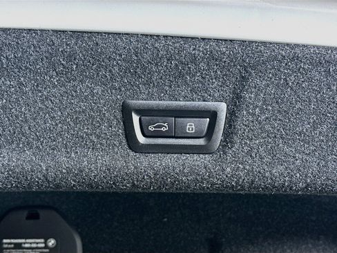 Used 2026 BMW 330i Sedan RWD image 31