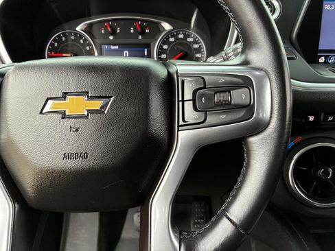 Used 2020 Chevrolet Blazer LT image 25