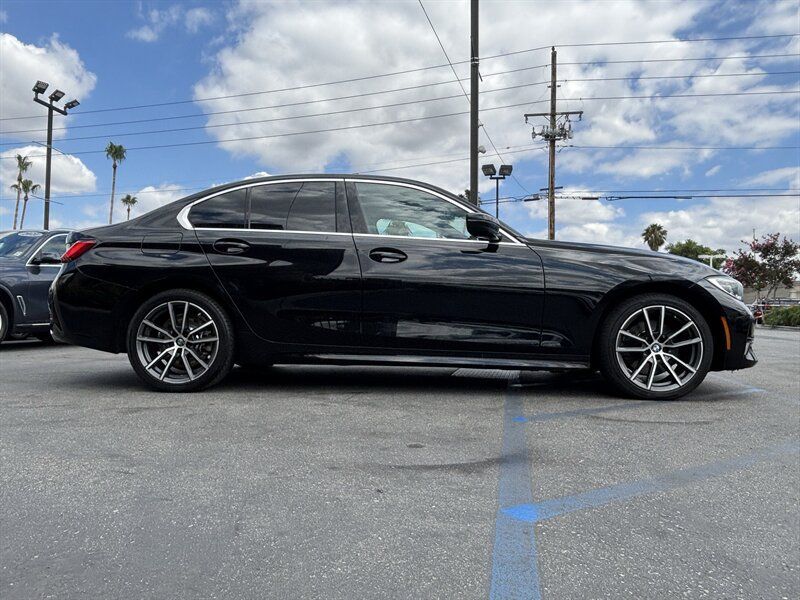 Used 2021 BMW 330i Sedan w/ Driving Assistance Package RWD image 8