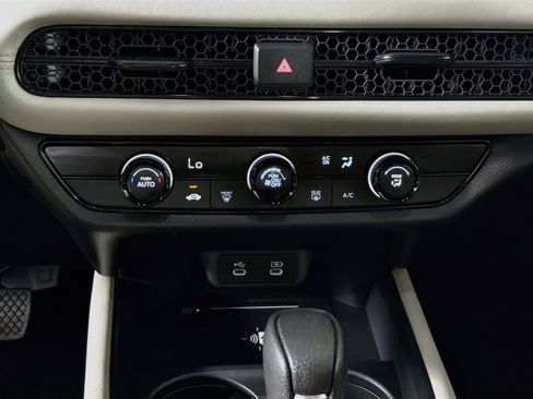 Used 2026 Honda HR-V LX image 16
