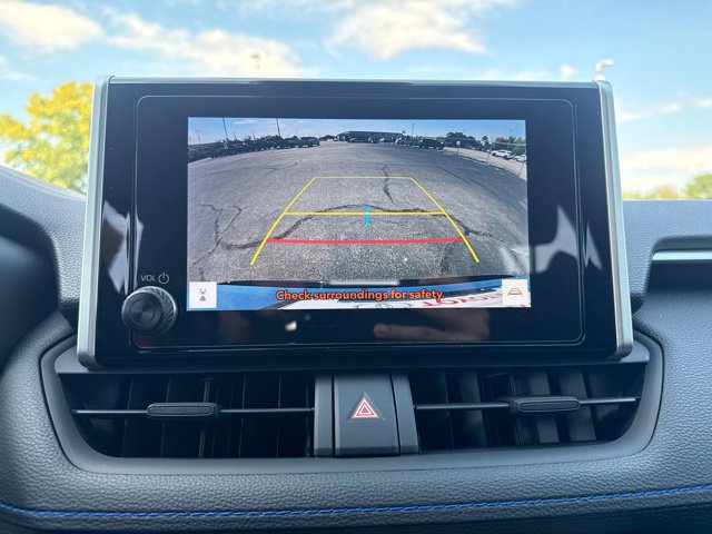 Used 2025 Toyota RAV4 SE AWD/4WD image 34