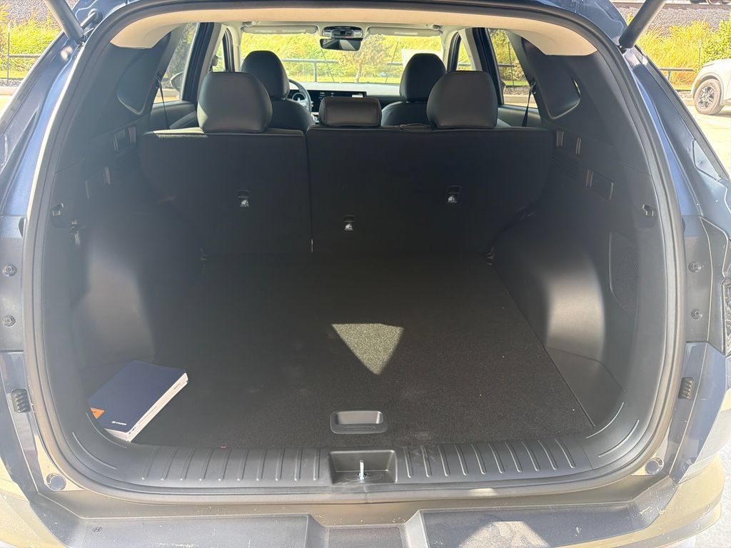 New 2026 Hyundai Tucson Limited AWD/4WD image 29