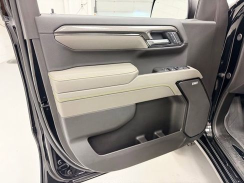 Certified 2025 Chevrolet Silverado 1500 ZR2 w/ Technology Package image 23