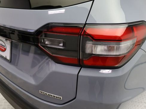 Used 2024 Honda Pilot Touring image 9