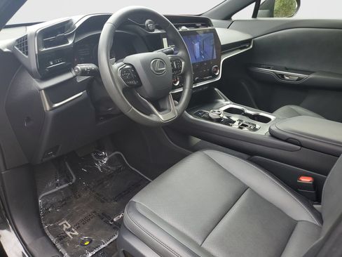 Used 2024 Lexus RZ 300e Premium w/ Accessory Package (Z1) FWD image 17