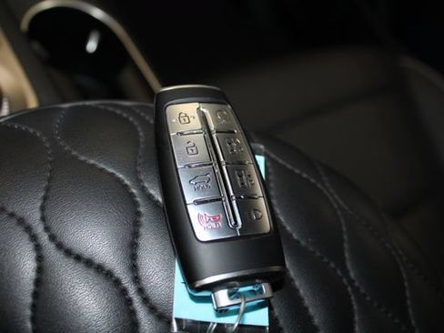 Used 2024 Genesis GV70 2.5T w/ Sport Prestige Package AWD/4WD image 26