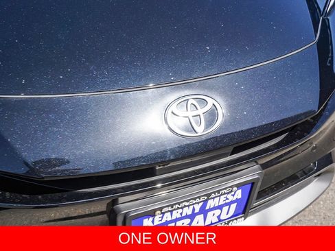 Used 2024 Toyota Prius Limited w/ Limited Premium Package FWD image 12