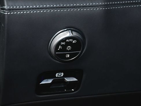 Used 2022 Mercedes-Benz SL 55 AMG 4MATIC w/ AMG Night Package II image 23