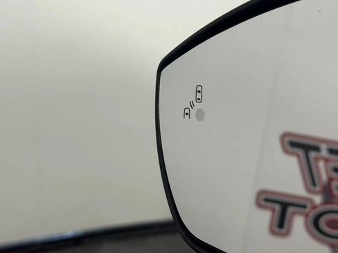 Used 2021 Ford EcoSport Titanium w/ Interior Protection Package image 40