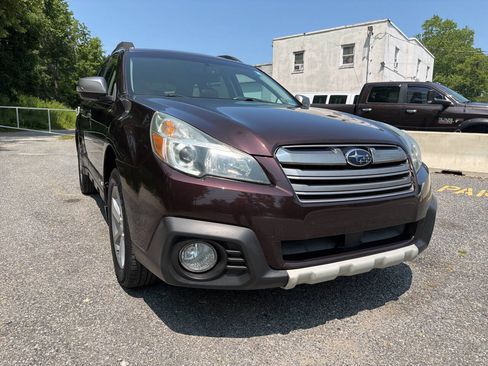 Used 2013 Subaru Outback 3.6R Limited w/ Special Appearance Pkg AWD/4WD image 7