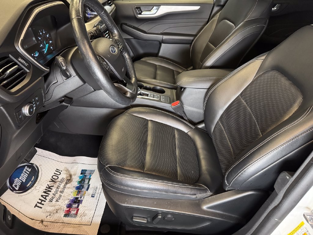 Used 2021 Ford Escape SEL AWD/4WD image 20