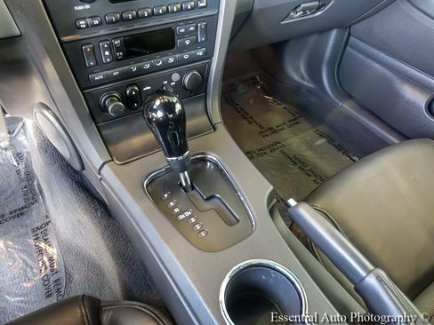 Used 2002 Ford Thunderbird RWD image 15