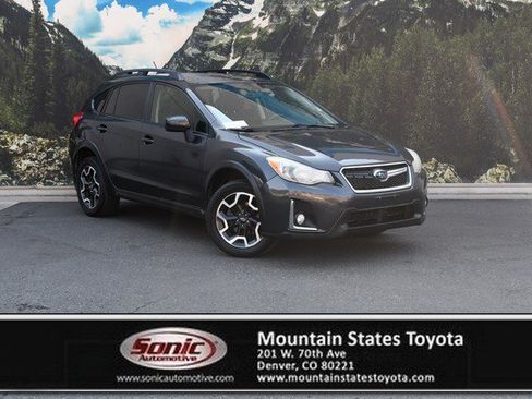 Used 2017 Subaru Crosstrek 2.0i Premium AWD/4WD image 1