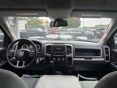 Used 2017 RAM 2500 Tradesman w/ Chrome Appearance Group AWD/4WD image 21