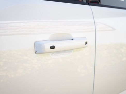 Used 2024 Ford F250 Lariat w/ Lariat Ultimate Package image 6