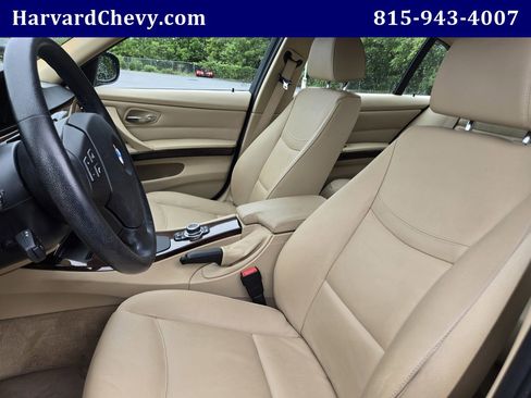 Used 2011 BMW 328i xDrive Sedan AWD/4WD image 26