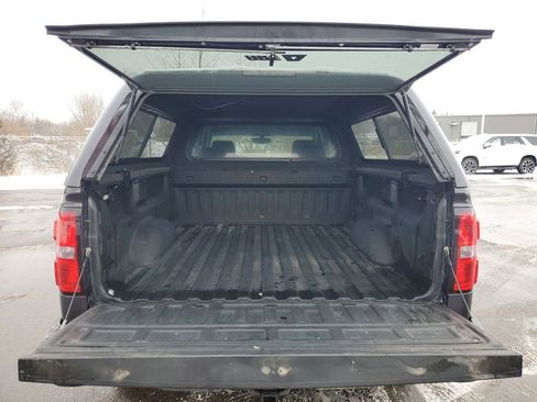 Used 2016 GMC Sierra 1500 SLE w/ SLE Value Package image 29