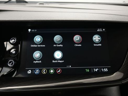 Used 2023 Buick Envision Preferred image 19