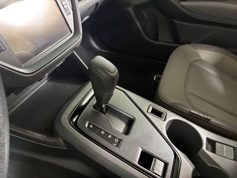 Certified 2024 Subaru Crosstrek 2.0i image 17