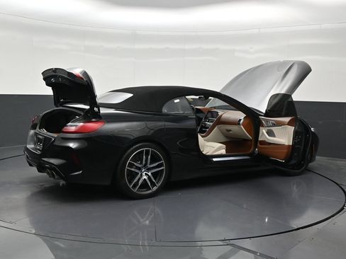 Used 2020 BMW M8 Convertible w/ M Driver's Package AWD/4WD image 31