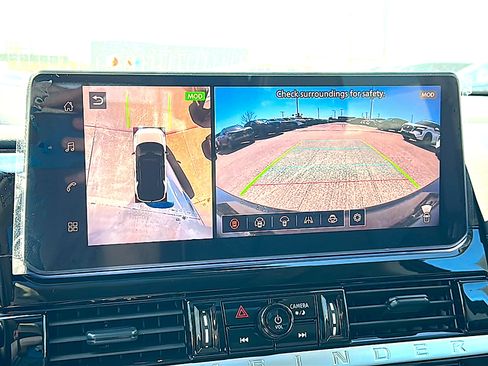 New 2026 Nissan Pathfinder SL w/ SL Premium Package image 24