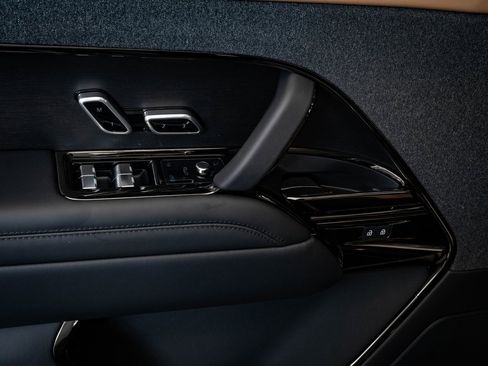 New 2026 Land Rover Range Rover Sport Dynamic SE image 25