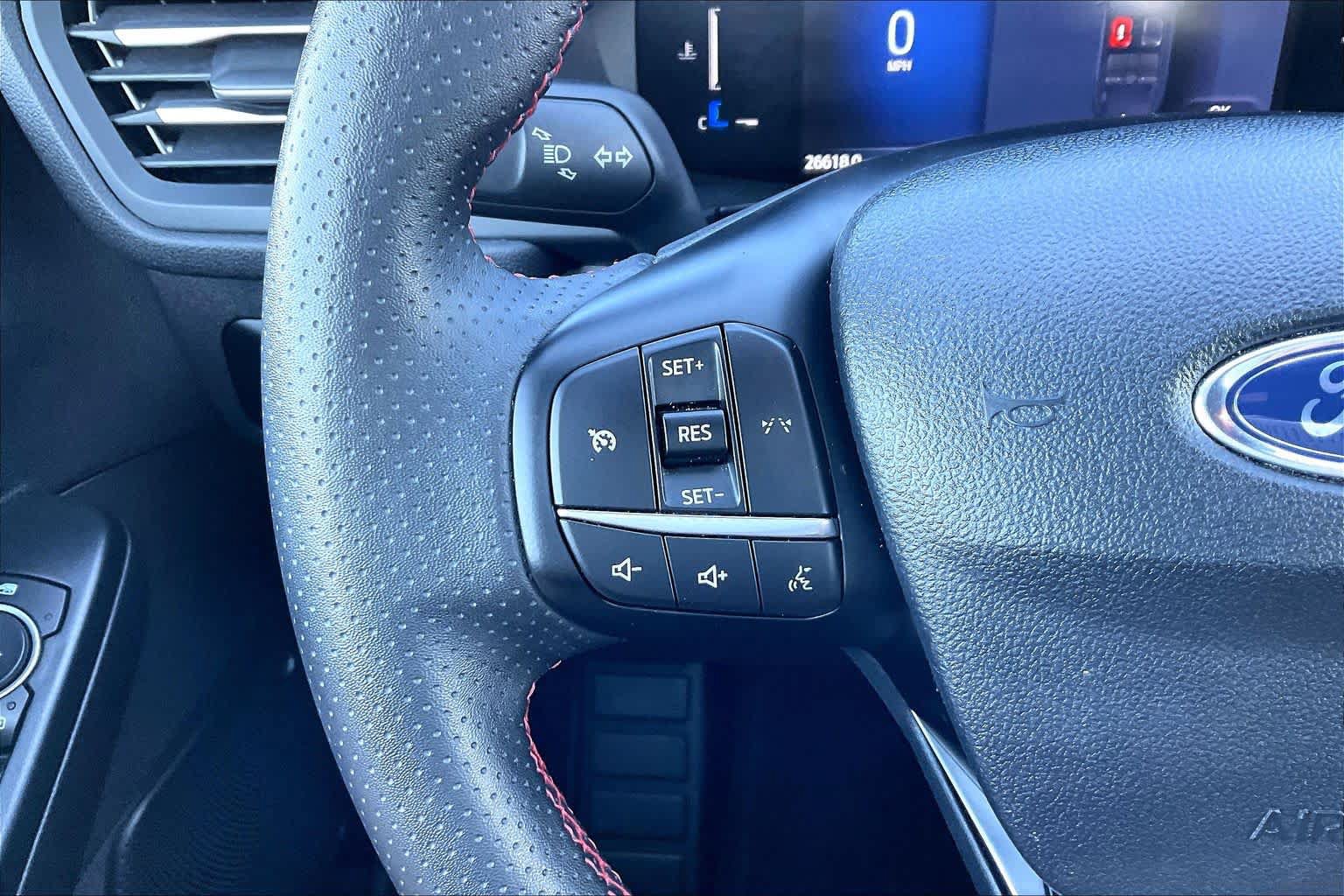 Used 2025 Ford Escape ST-Line FWD image 23