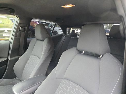 Used 2022 Toyota Corolla SE FWD image 9