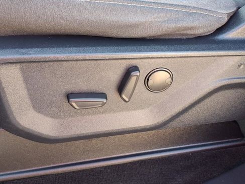 Used 2022 Ford F150 XLT w/ Equipment Group 302A High image 12