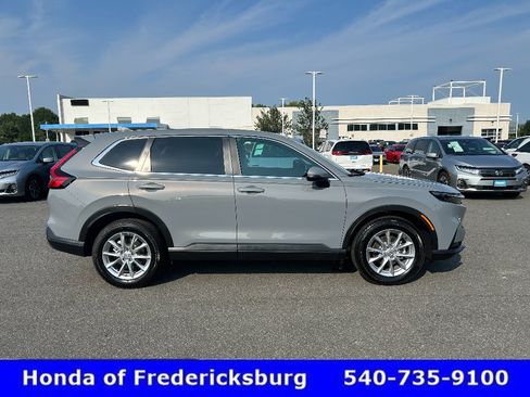 Used 2026 Honda CR-V EX image 6