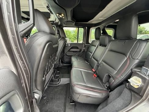 Used 2019 Jeep Wrangler Unlimited Rubicon AWD/4WD image 9