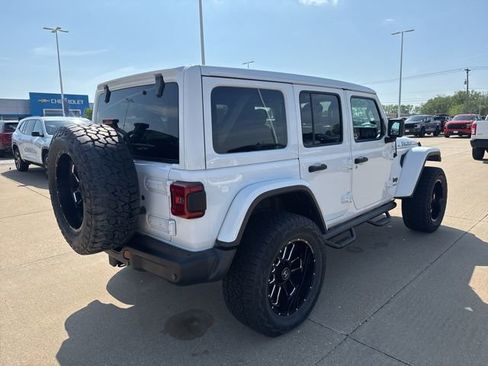 Used 2020 Jeep Wrangler Unlimited Rubicon AWD/4WD image 4
