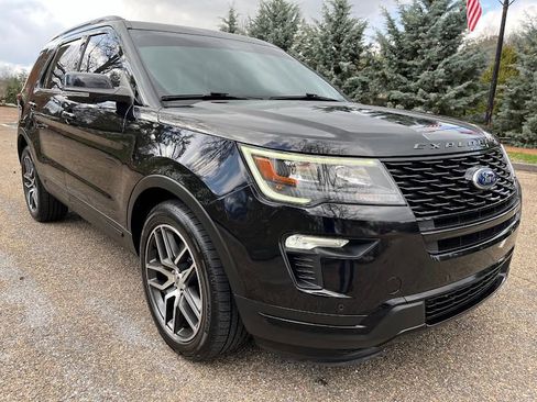Used 2019 Ford Explorer Sport image 31