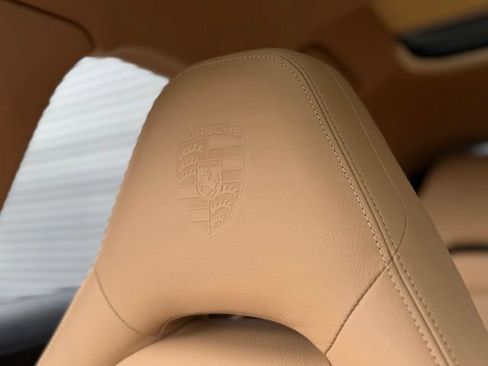 Used 2023 Porsche Panamera Platinum Edition RWD image 32