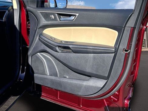 Used 2022 Ford Edge SEL w/ Convenience Package image 21