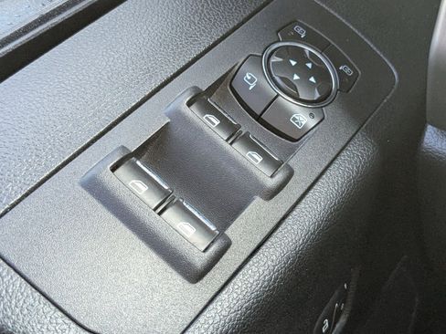 Used 2016 Ford F150 Limited w/ Trailer Tow Package image 26