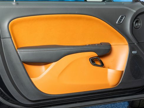 Used 2023 Dodge Challenger SRT Hellcat w/ Driver Convenience Group image 54