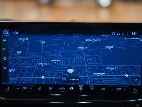 Certified 2023 Ford Escape ST-Line Select w/ Tech Pack #2 image 29